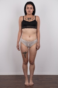 6. Download full pics of Tereza (18) from czechcasting.com