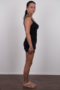 3. Download full pics of Stanka (27) from czechcasting.com
