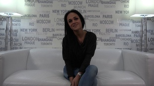 1. Download full pics of Lucka (22) from czechcasting.com