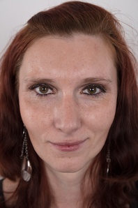 1. Download full pics of Hanka - honza (28) from czechcasting.com