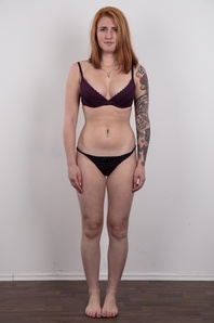 5. Download full pics of Nikola (19) from czechcasting.com