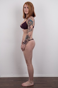 6. Download full pics of Nikola (19) from czechcasting.com