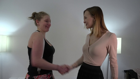 12. Download full pics of Nikol (25) from czechcasting.com