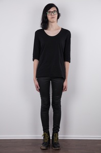 2. Download full pics of Misa (22) from czechcasting.com