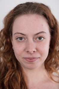 1. Download full pics of Veronika (20) from czechcasting.com