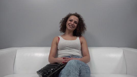 1. Download full pics of Olga (32) from czechcasting.com