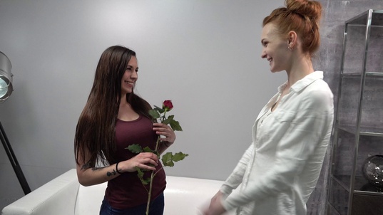 12. Download full pics of Veronika (19) from czechcasting.com