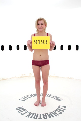 Czech Casting: Tereza (19) 360°