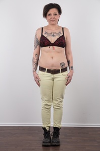 3. Download full pics of Misa (27) from czechcasting.com