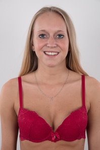 6. Download full pics of Stepanka (20) from czechcasting.com