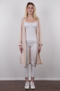 2. Download full pics of Nikola (20) from czechcasting.com