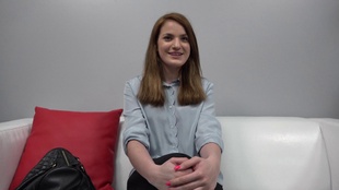 1. Download full pics of Kristyna (21) from czechcasting.com