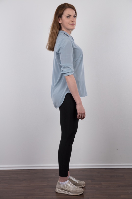 3. Download full pics of Kristyna (21) from czechcasting.com