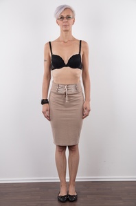 3. Download full pics of Martina (43) from czechcasting.com