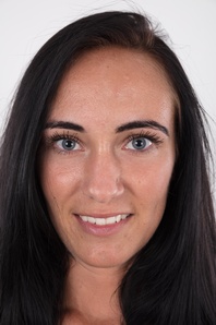 1. Download full pics of Svetlana (24) from czechcasting.com