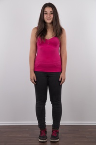 2. Download full pics of Denisa (22) from czechcasting.com