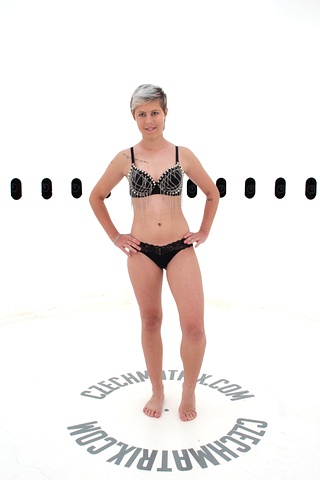 Czech Casting: Michaela (21) 360°