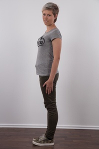 4. Download full pics of Michaela (21) from czechcasting.com