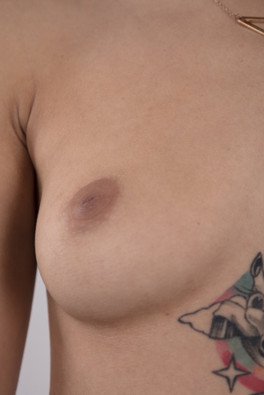 7. Download full pics of Adela (21) from czechcasting.com