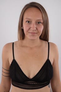 5. Download full pics of Adina (25) from czechcasting.com