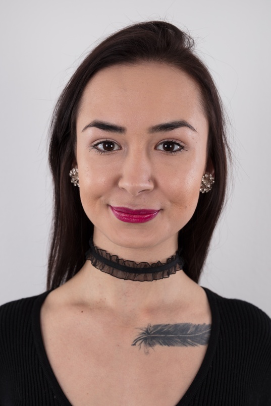 1. Download full pics of Dusana (24) & Marek from czechcasting.com