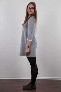 4. Download full pics of Viktorie (24) from czechcasting.com