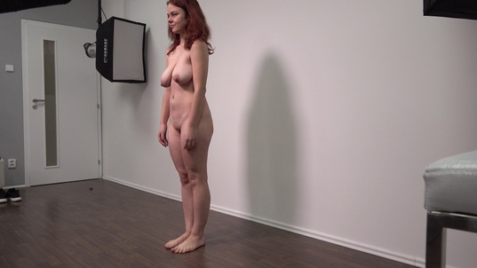 2. Download full pics of Vanesa (20) from czechcasting.com