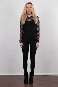 2. Download full pics of Jana (23) from czechcasting.com