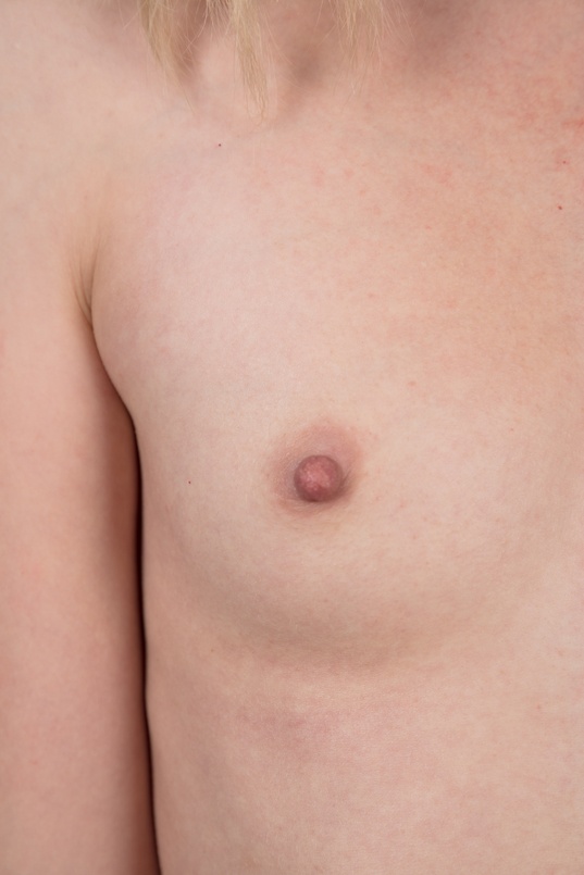 13. Download full pics of Jana (23) from czechcasting.com