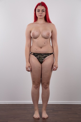 7. Download full pics of model Nelly (21) from czechcasting.com