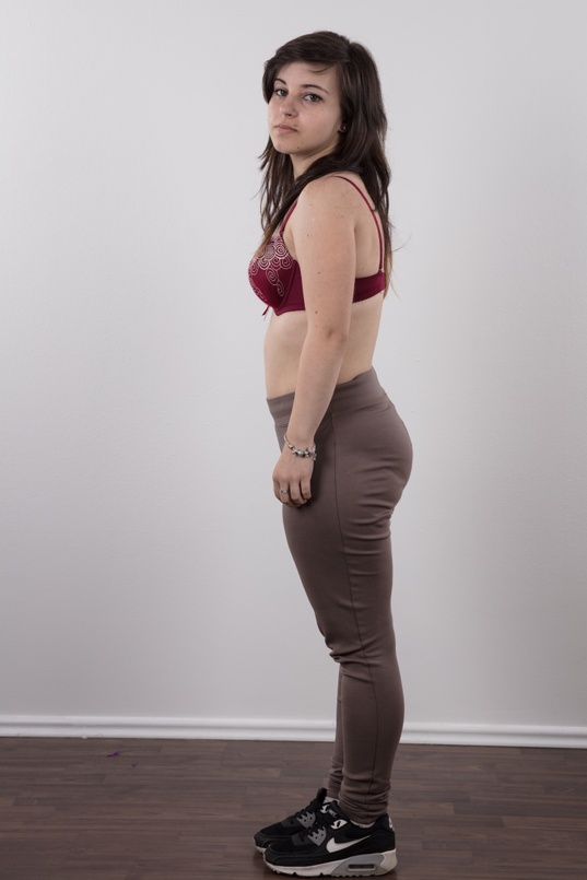 6. Download full pics of Irena (24) from czechcasting.com