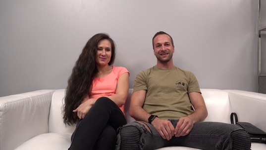 1. Download full pics of Olesa (28) & Karel from czechcasting.com