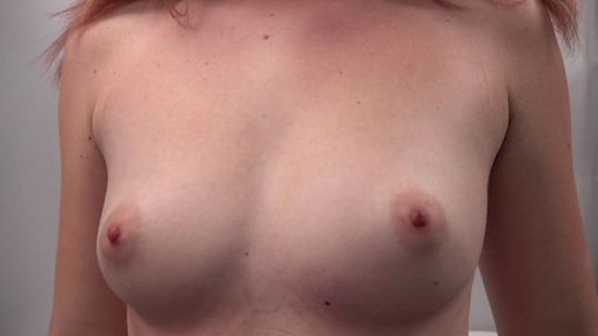 4. Download full pics of Andrea (25) from czechcasting.com