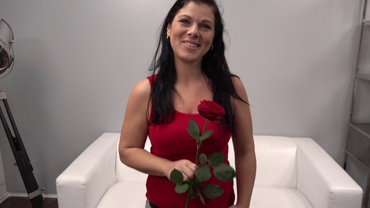 12. Download full pics of Jana (33) from czechcasting.com