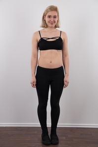 3. Download full pics of Nikola (18) from czechcasting.com