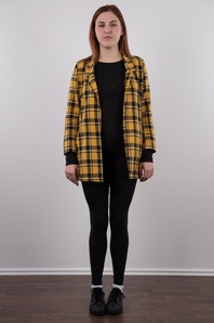 2. Download full pics of Klara (21) from czechcasting.com