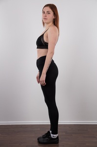 5. Download full pics of Klara (21) from czechcasting.com