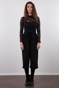 2. Download full pics of Barbara (19) from czechcasting.com