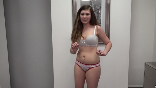 2. Download full pics of Michaela (21) from czechcasting.com