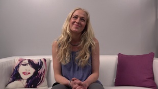 1. Download full pics of Klara (33) from czechcasting.com