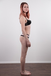 7. Download full pics of Kristyna (21) from czechcasting.com