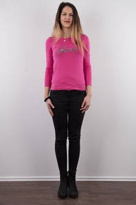 2. Download full pics of Michaela (29) from czechcasting.com