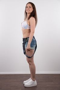 5. Download full pics of Oxana (30) from czechcasting.com