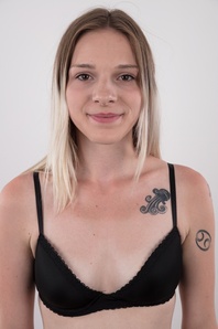 6. Download full pics of Lucie (18) from czechcasting.com