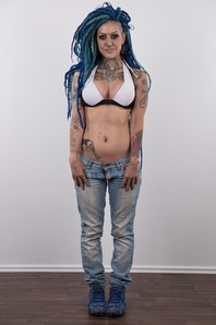 5. Download full pics of Lady Blue (25) from czechcasting.com