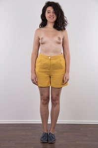 5. Download full pics of Anna (24) from czechcasting.com