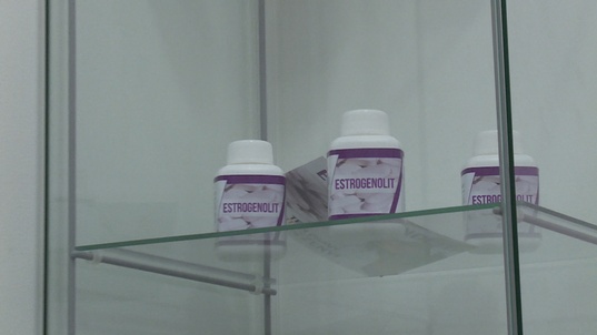 6. Download full pics of MILF’s 3-Meter Squirt – Pussy Geyser Madness from czechestrogenolit.com