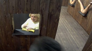 1. Download full pics of 《荣耀与疯狂：放荡的荡妇，无羞耻之心》——第一部分 from czechfantasy.com