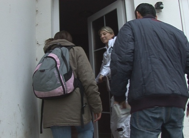 3. Download full pics of Trojka s prsatou baculkou from czechfirstvideo.com