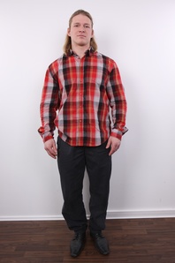 2. Download full pics of Karel (23) from czechgaycasting.com